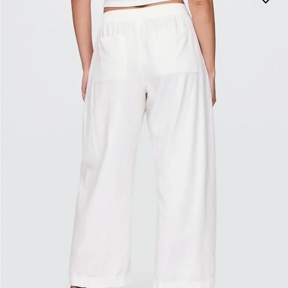 GAP white linen Relaxed Fit Pants - Picture 4 of 14
